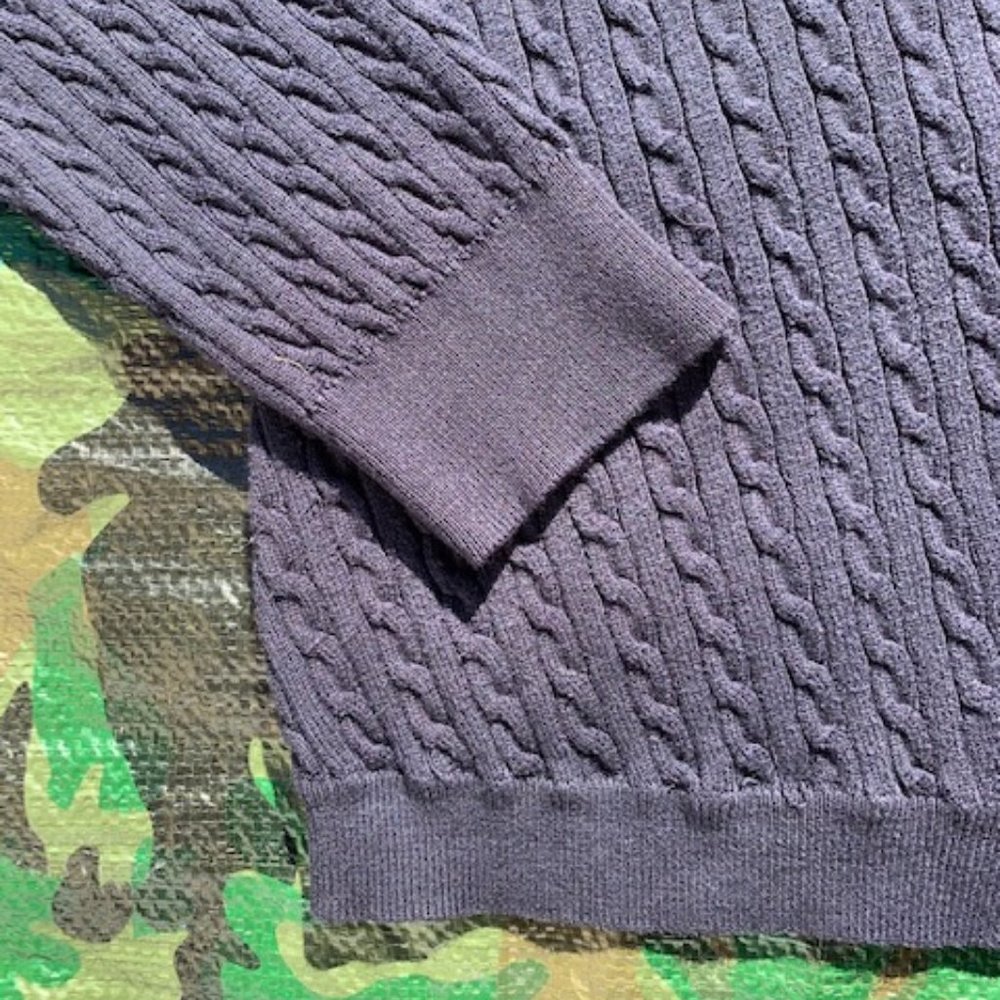 Ann Taylor navy blue cable knit sweater size L - Picture 3 of 7